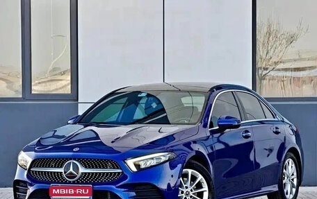 Mercedes-Benz A-Класс, 2023 год, 1 620 004 рублей, 1 фотография