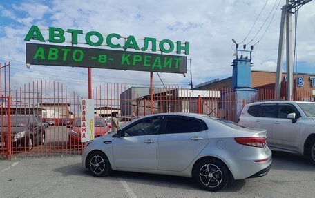KIA Rio III рестайлинг, 2016 год, 1 048 000 рублей, 10 фотография