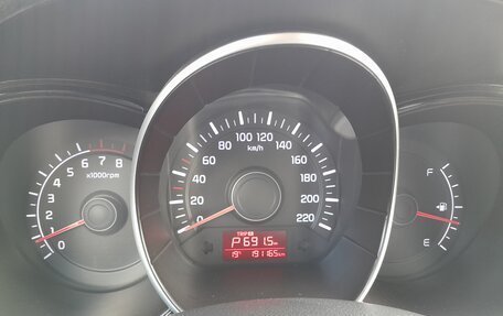 KIA Rio III рестайлинг, 2016 год, 1 048 000 рублей, 23 фотография