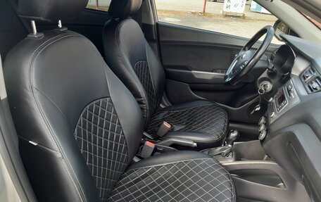 KIA Rio III рестайлинг, 2016 год, 1 048 000 рублей, 32 фотография
