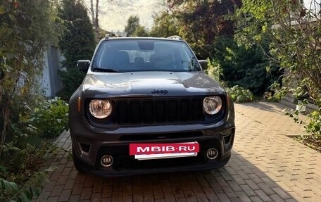 Jeep Renegade I рестайлинг, 2020 год, 1 720 000 рублей, 2 фотография