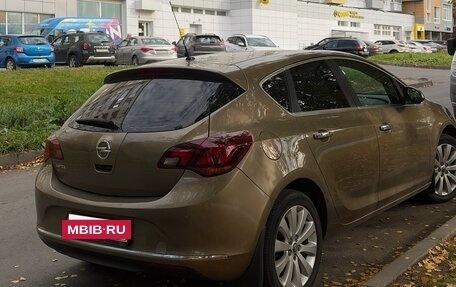 Opel Astra J, 2014 год, 1 190 000 рублей, 5 фотография