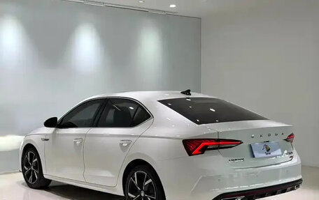 Skoda Octavia IV, 2022 год, 1 625 001 рублей, 2 фотография