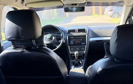 Skoda Octavia, 2010 год, 490 000 рублей, 6 фотография