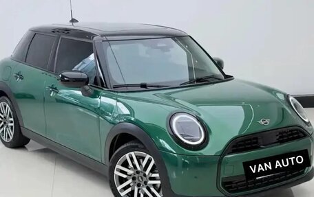 MINI Hatch, 2025 год, 3 200 000 рублей, 3 фотография