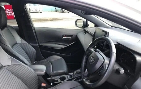 Toyota Corolla, 2022 год, 1 395 000 рублей, 11 фотография