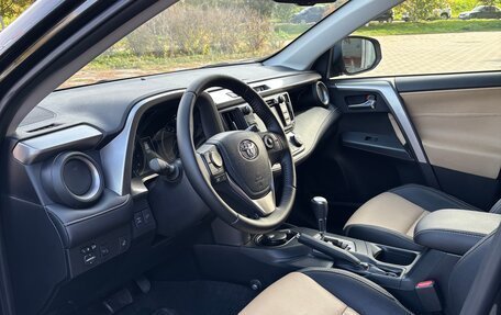 Toyota RAV4, 2016 год, 2 690 000 рублей, 7 фотография