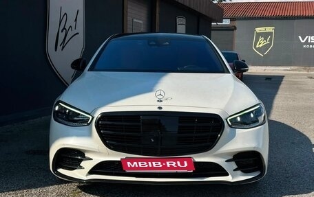 Mercedes-Benz S-Класс, 2021 год, 10 500 000 рублей, 1 фотография