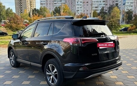 Toyota RAV4, 2016 год, 2 690 000 рублей, 4 фотография