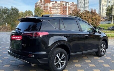 Toyota RAV4, 2016 год, 2 690 000 рублей, 6 фотография