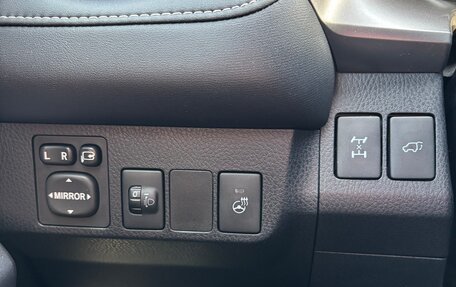 Toyota RAV4, 2016 год, 2 690 000 рублей, 15 фотография
