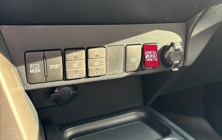 Toyota RAV4, 2016 год, 2 690 000 рублей, 18 фотография
