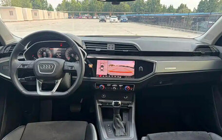 Audi Q3, 2023 год, 2 380 000 рублей, 9 фотография