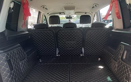 Volkswagen Sharan II, 2013 год, 1 280 000 рублей, 9 фотография