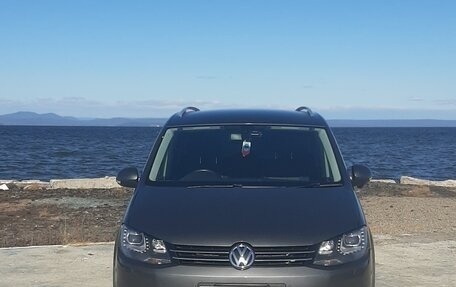 Volkswagen Sharan II, 2013 год, 1 280 000 рублей, 4 фотография