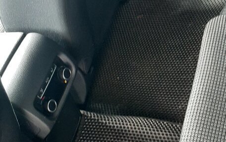 Volkswagen Sharan II, 2013 год, 1 280 000 рублей, 20 фотография