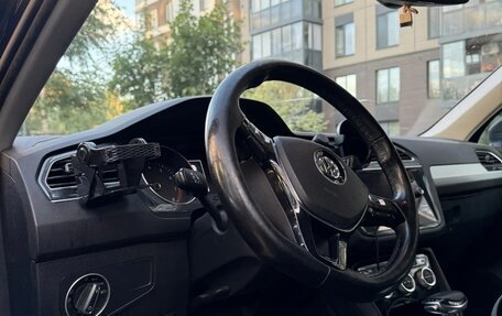 Volkswagen Tiguan II, 2018 год, 2 200 000 рублей, 7 фотография