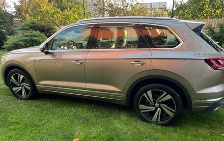 Volkswagen Touareg III, 2018 год, 6 500 000 рублей, 6 фотография