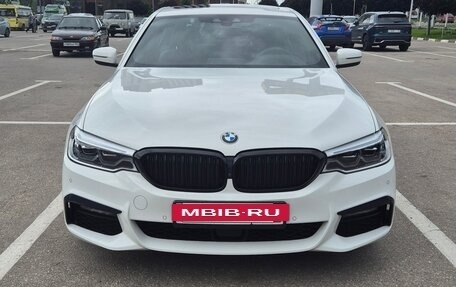 BMW 5 серия, 2019 год, 4 470 000 рублей, 2 фотография