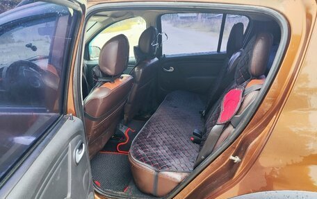 Renault Sandero I, 2014 год, 715 000 рублей, 5 фотография