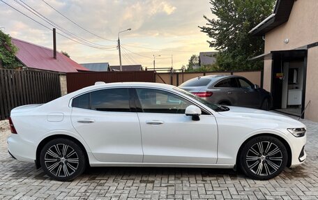 Volvo S60 III, 2021 год, 3 200 000 рублей, 5 фотография