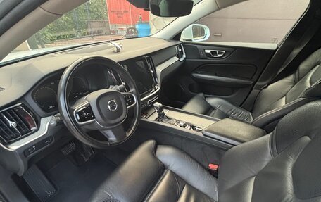 Volvo S60 III, 2021 год, 3 200 000 рублей, 10 фотография