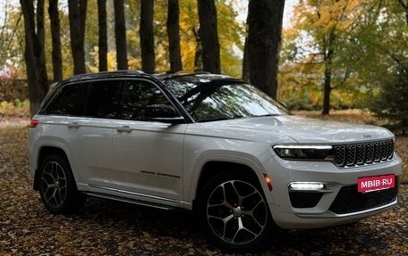 Jeep Grand Cherokee, 2022 год, 9 500 000 рублей, 8 фотография