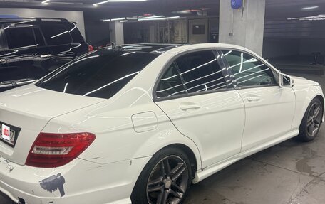 Mercedes-Benz C-Класс, 2012 год, 950 000 рублей, 3 фотография