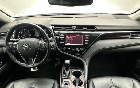 Toyota Camry, 2020 год, 2 472 000 рублей, 7 фотография