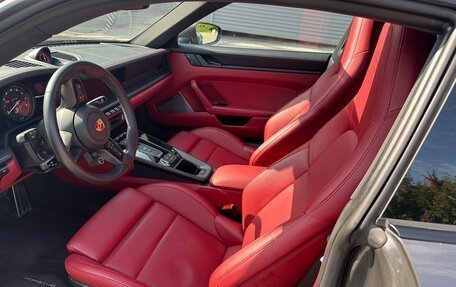 Porsche 911, 2023 год, 18 800 000 рублей, 7 фотография