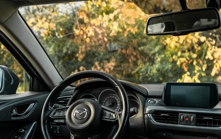 Mazda 6, 2016 год, 1 950 000 рублей, 22 фотография