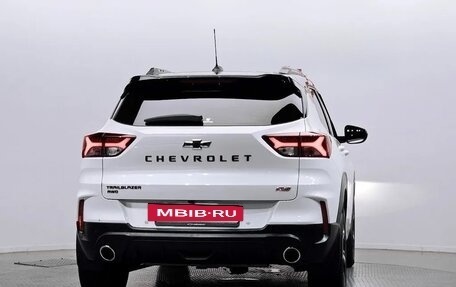 Chevrolet TrailBlazer, 2022 год, 2 390 000 рублей, 4 фотография
