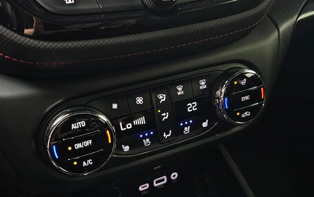 Chevrolet TrailBlazer, 2022 год, 2 390 000 рублей, 13 фотография