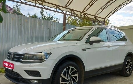 Volkswagen Tiguan II, 2019 год, 2 580 000 рублей, 21 фотография