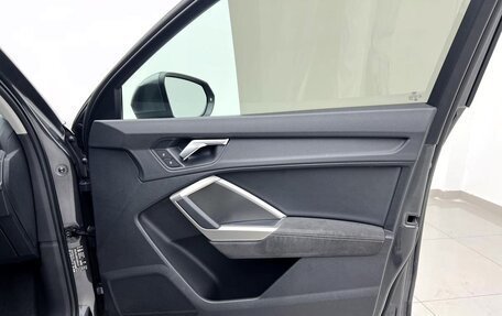 Audi Q3, 2022 год, 2 260 100 рублей, 14 фотография