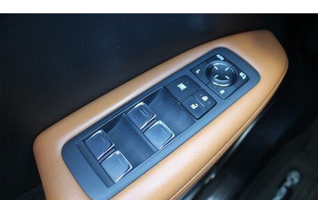 Lexus RX IV рестайлинг, 2020 год, 4 210 000 рублей, 25 фотография