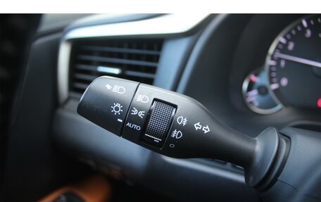 Lexus RX IV рестайлинг, 2020 год, 4 210 000 рублей, 32 фотография