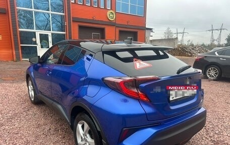 Toyota C-HR I рестайлинг, 2018 год, 2 150 000 рублей, 3 фотография