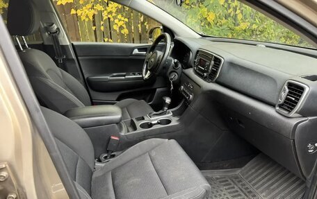 KIA Sportage IV рестайлинг, 2016 год, 2 000 000 рублей, 4 фотография
