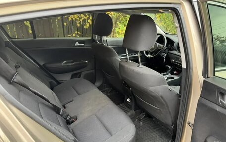 KIA Sportage IV рестайлинг, 2016 год, 2 000 000 рублей, 11 фотография