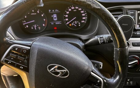 Hyundai Solaris II рестайлинг, 2017 год, 930 000 рублей, 9 фотография