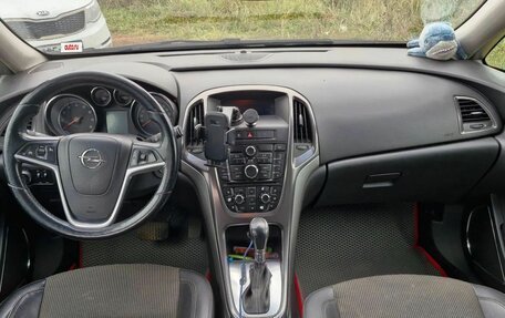 Opel Astra J, 2011 год, 795 000 рублей, 7 фотография