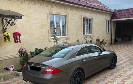 Mercedes-Benz CLS, 2006 год, 1 200 000 рублей, 2 фотография