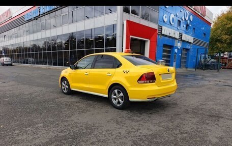 Volkswagen Polo VI (EU Market), 2020 год, 680 000 рублей, 4 фотография