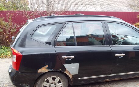 KIA Carens III (RP), 2008 год, 350 000 рублей, 24 фотография