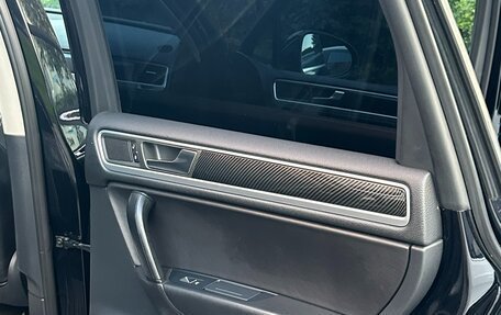 Volkswagen Touareg III, 2011 год, 1 750 000 рублей, 7 фотография