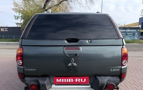 Mitsubishi L200 IV рестайлинг, 2011 год, 1 650 000 рублей, 3 фотография