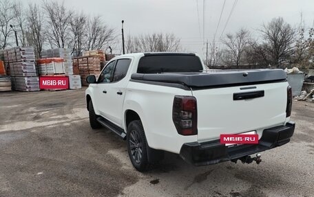Mitsubishi L200 IV рестайлинг, 2022 год, 3 750 000 рублей, 5 фотография