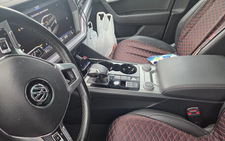 Volkswagen Touareg III, 2019 год, 5 150 000 рублей, 9 фотография