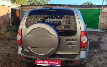 Chevrolet Niva I рестайлинг, 2012 год, 420 000 рублей, 5 фотография